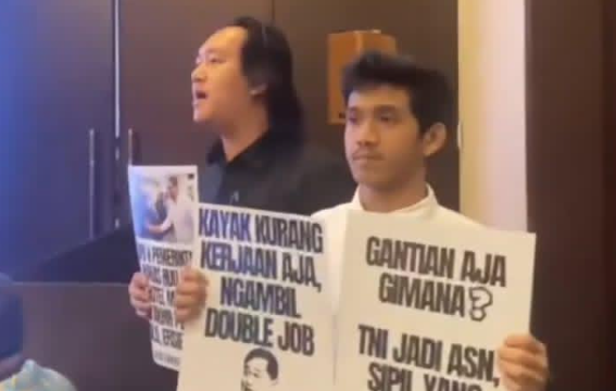 DPR Gelar Rapat Pembahasan RUU TNI di Hotel Mewah, Aktivis Protes Transparansi